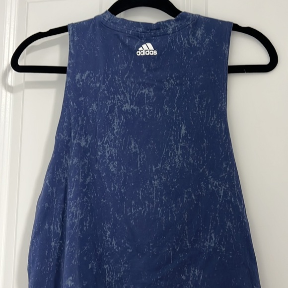 Adidas Womens performance knot Tank Top Medium like new condition - Picture 5 of 5